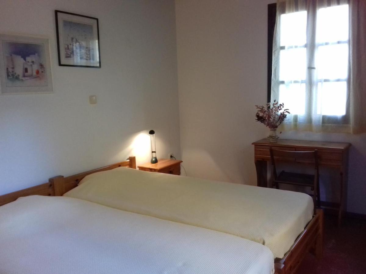 Ikarian Centre - Accommodation & Mountain Hiking 에브딜로스 외부 사진